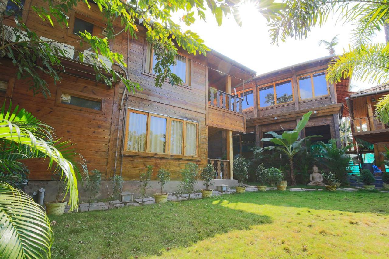 Brushwood Villa- Cottages And Bar Palolem Exterior photo
